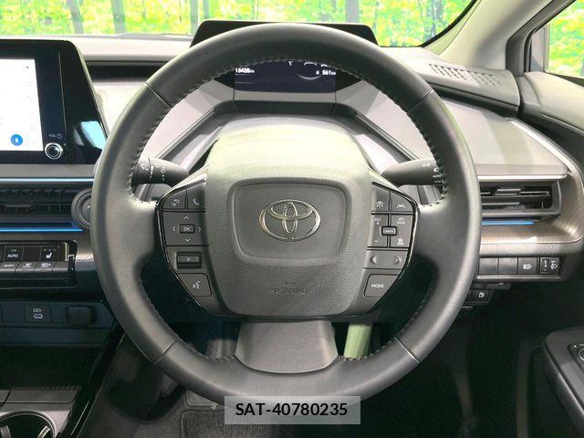 Toyota PRIUS 2023-04 6997251-10