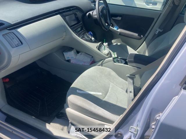 Toyota PRIUS 2009-07 6997395-13