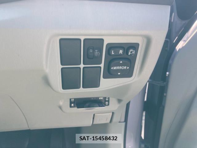 Toyota PRIUS 2009-07 6997395-18