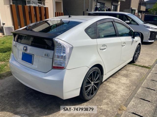 Toyota PRIUS 2009-11 6997352-4