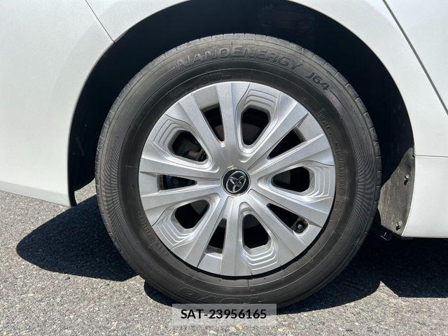 Toyota PRIUS 2022-05 6997245-17
