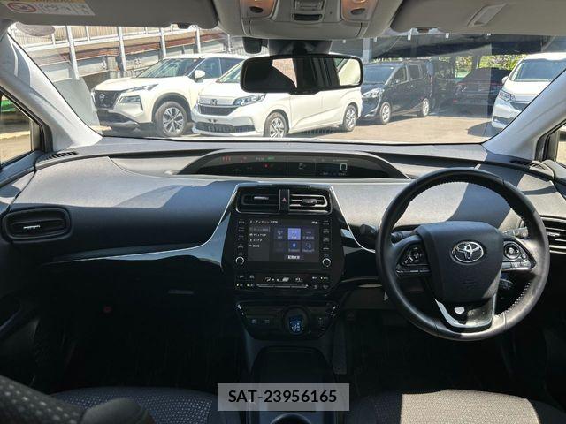Toyota PRIUS 2022-05 6997245-1