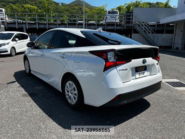 Toyota PRIUS 2022-05 6997245-28