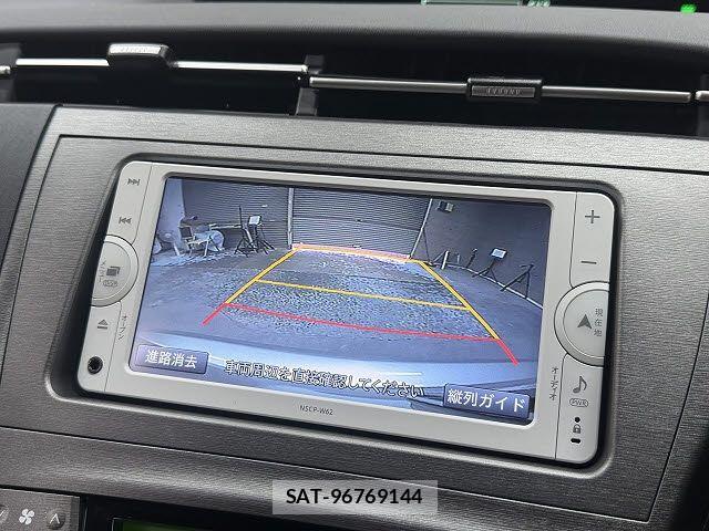 Toyota PRIUS 2013-05 6997311-11