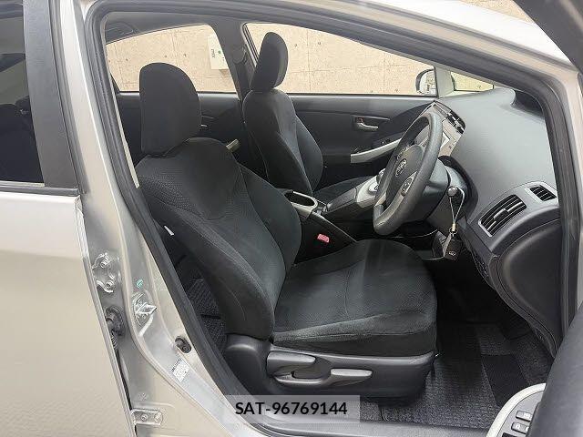 Toyota PRIUS 2013-05 6997311-8