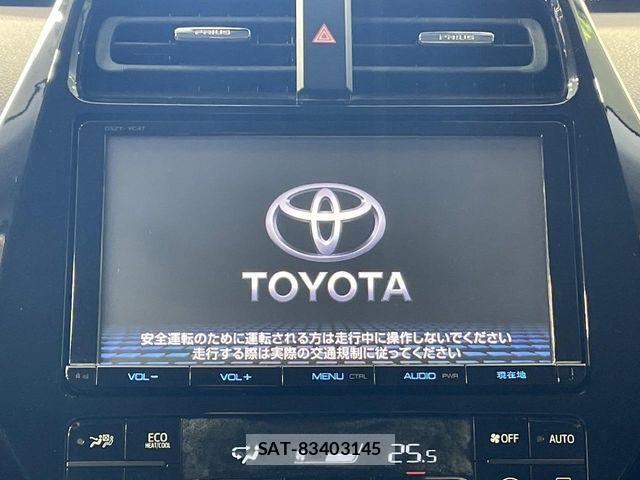 Toyota PRIUS 2017-07 6997273-2