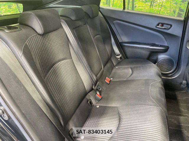 Toyota PRIUS 2017-07 6997273-8