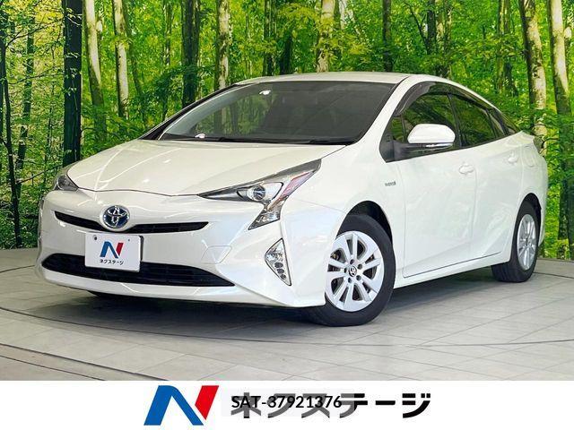 Toyota PRIUS 2017-08 6997282-0