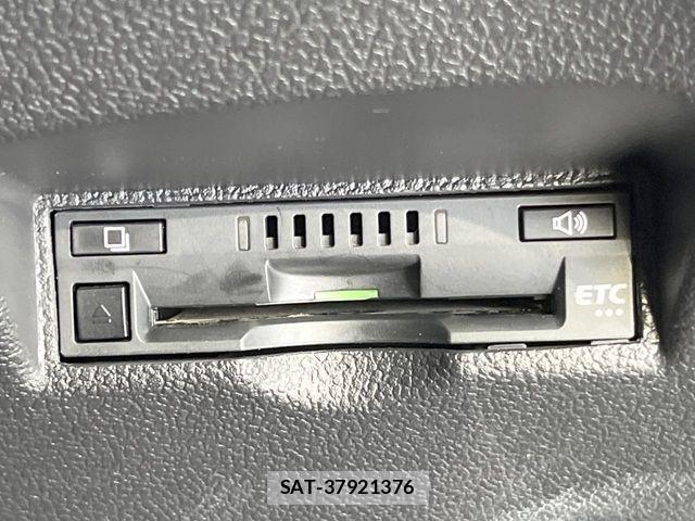 Toyota PRIUS 2017-08 6997282-4
