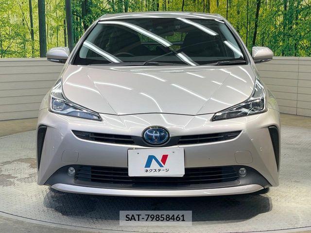 Toyota PRIUS 2019-02 6997265-13