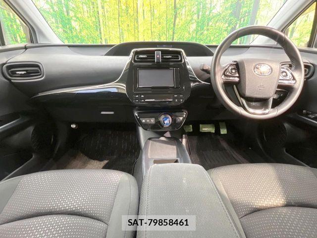 Toyota PRIUS 2019-02 6997265-1