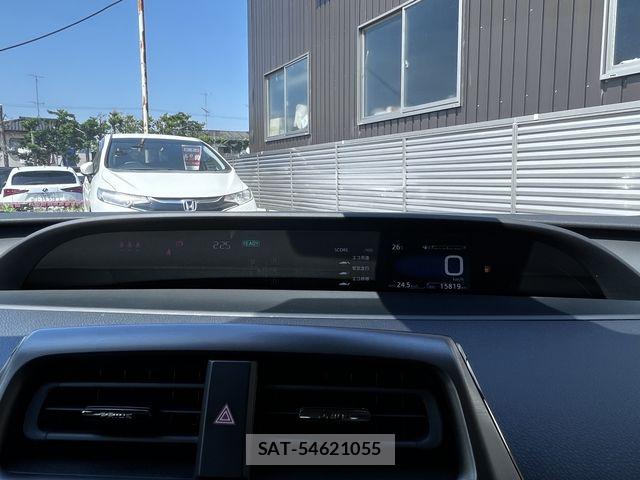 Toyota PRIUS 2022-11 6997219-7