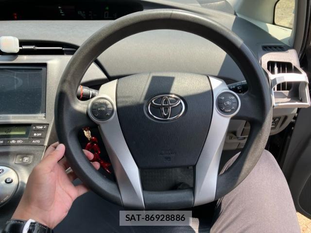 Toyota PRIUS 2009-11 6997365-13