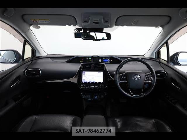 Toyota PRIUS 2020-10 7021274-2