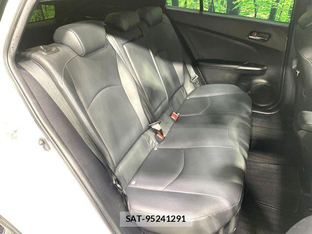 Toyota PRIUS 2021-07 7021256-10