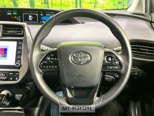 Toyota PRIUS 2021-07 7021256-12