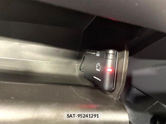 Toyota PRIUS 2021-07 7021256-6