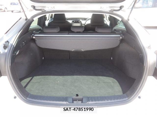 Toyota PRIUS 2023-03 7021260-19