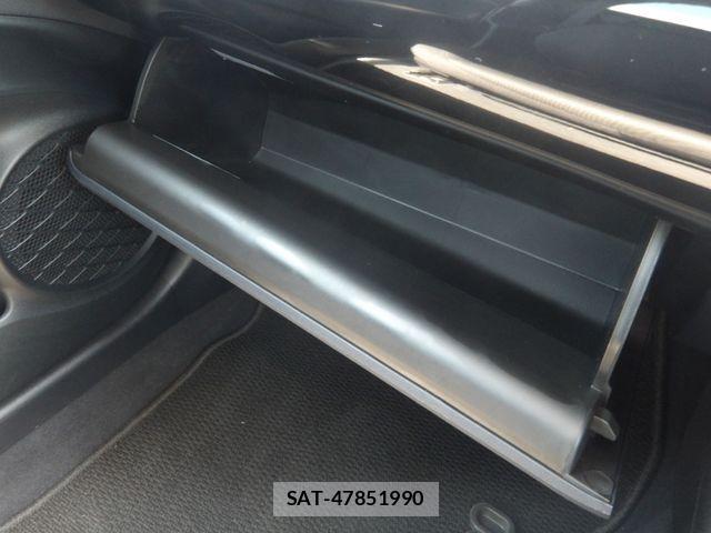 Toyota PRIUS 2023-03 7021260-23