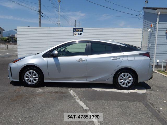 Toyota PRIUS 2023-03 7021260-28