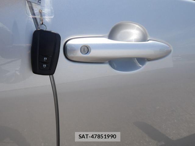 Toyota PRIUS 2023-03 7021260-6