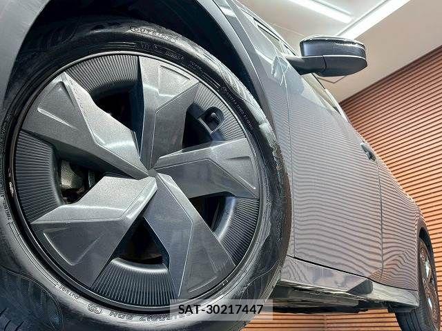 Toyota PRIUS 2023-09 7021250-10