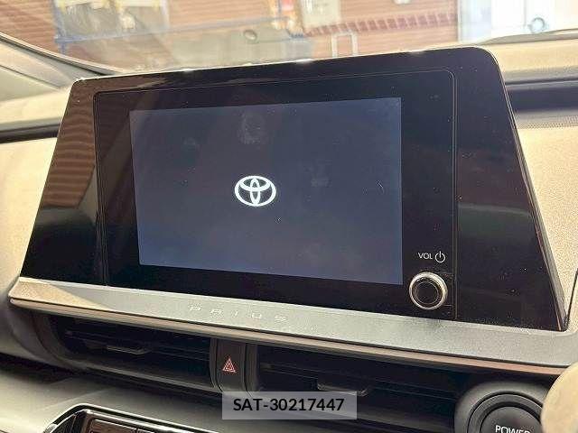 Toyota PRIUS 2023-09 7021250-2