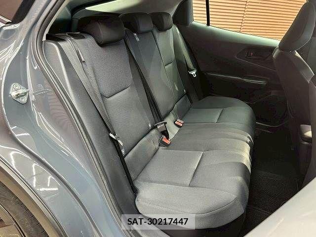 Toyota PRIUS 2023-09 7021250-8