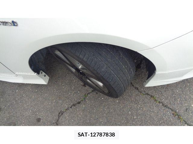 Toyota PRIUS 2019-10 7021271-9