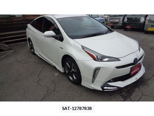 Toyota PRIUS 2019-10 7021271-13