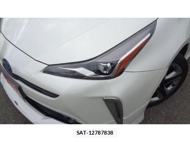 Toyota PRIUS 2019-10 7021271-1