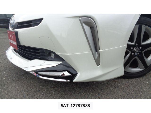 Toyota PRIUS 2019-10 7021271-2