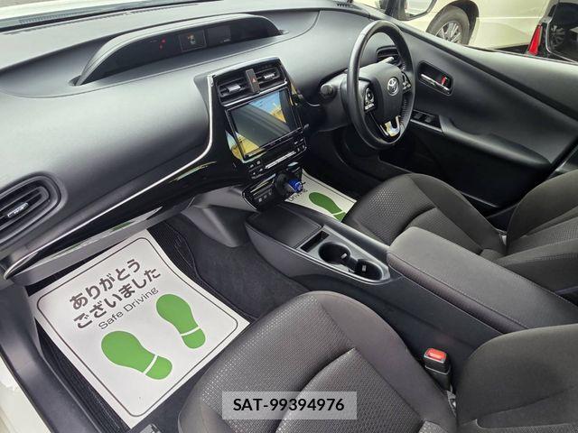 Toyota PRIUS 2019-05 7021270-9