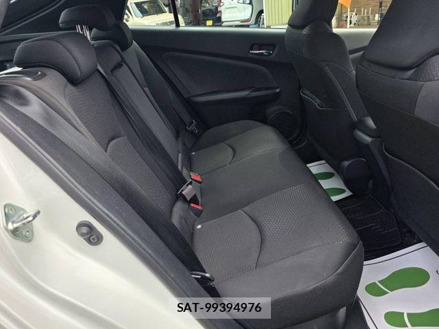 Toyota PRIUS 2019-05 7021270-10