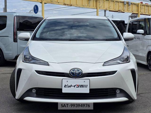 Toyota PRIUS 2019-05 7021270-1