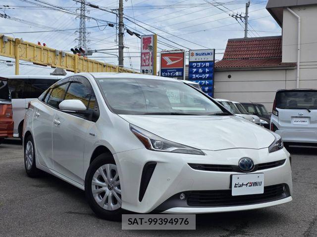 Toyota PRIUS 2019-05 7021270-2