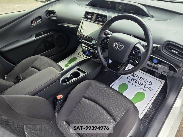 Toyota PRIUS 2019-05 7021270-8