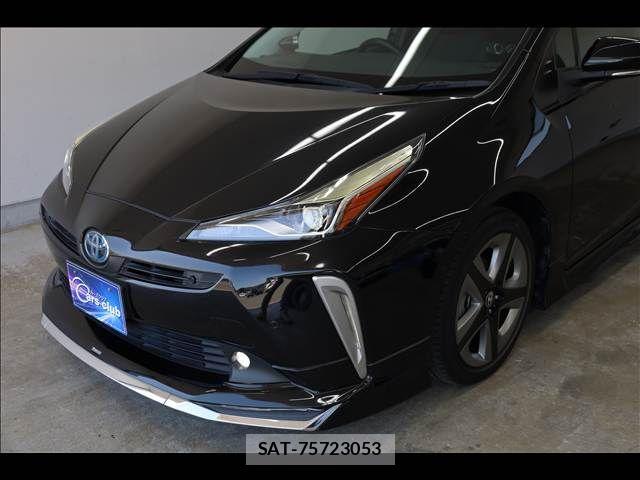 Toyota PRIUS 2021-04 7021262-12