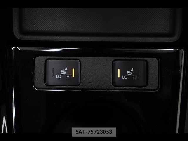 Toyota PRIUS 2021-04 7021262-14
