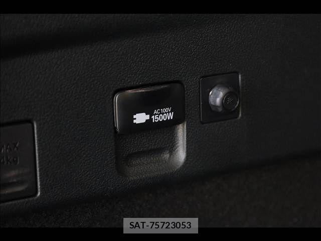Toyota PRIUS 2021-04 7021262-16