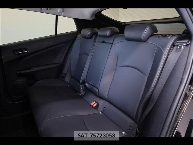 Toyota PRIUS 2021-04 7021262-18