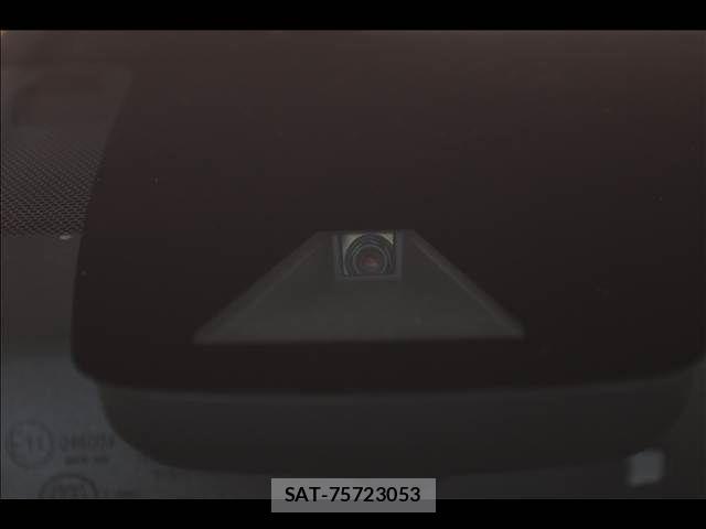 Toyota PRIUS 2021-04 7021262-4
