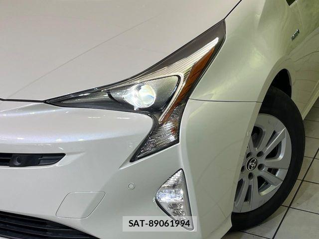 Toyota PRIUS 2017-05 7021269-11