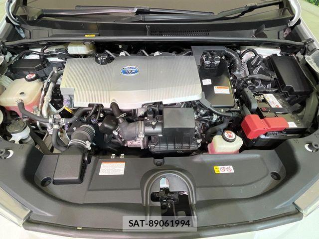 Toyota PRIUS 2017-05 7021269-17