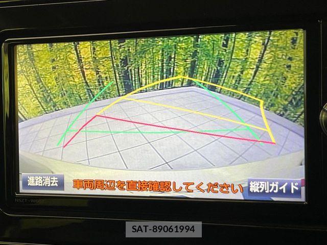 Toyota PRIUS 2017-05 7021269-3