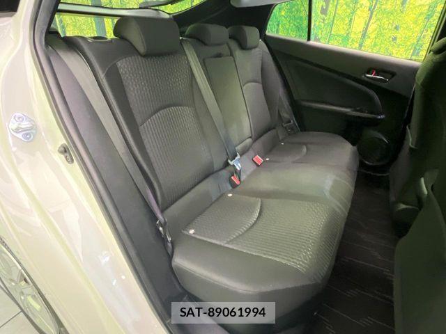 Toyota PRIUS 2017-05 7021269-8