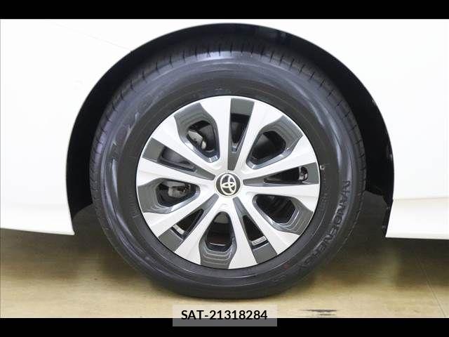 Toyota PRIUS 2019-08 7021263-23
