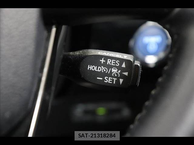 Toyota PRIUS 2019-08 7021263-5