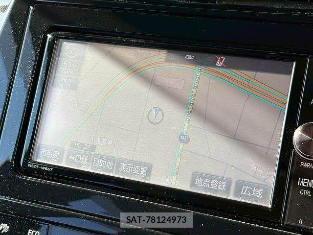 Toyota PRIUS 2017-09 7021279-4
