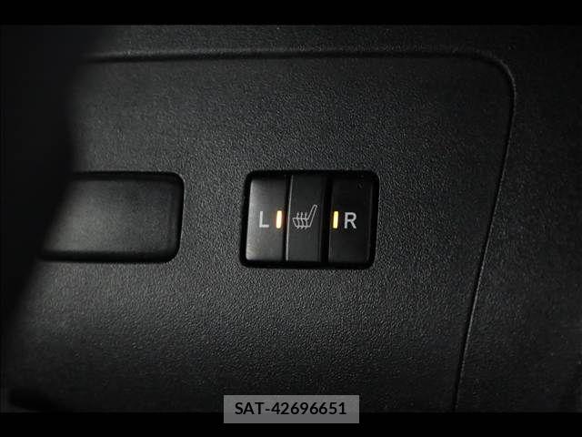 Toyota PRIUS 2012-11 7021281-15